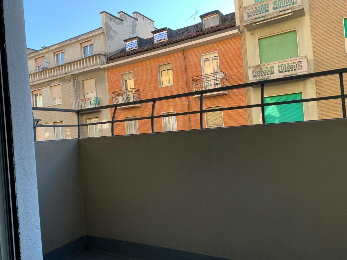 Casaury-Torinometrostop Dış mekan fotoğraf